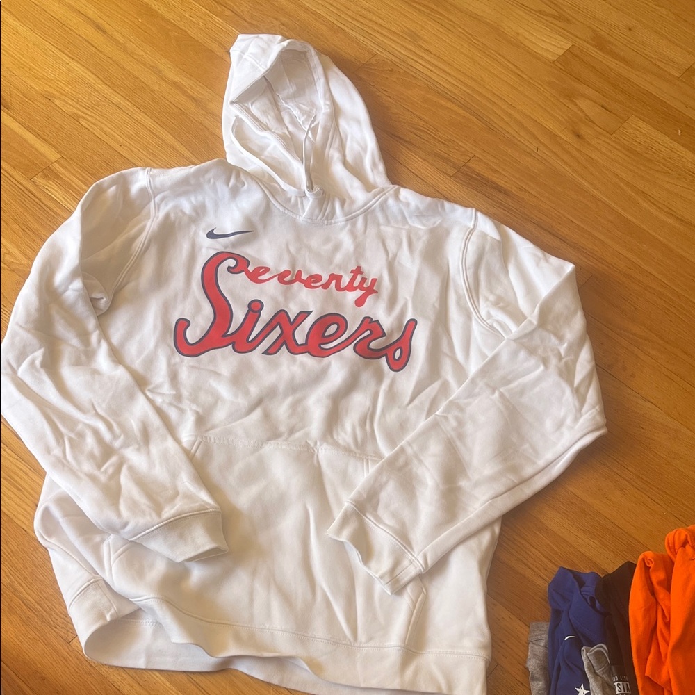 Nike Seventy Sixers White Hoodie Size Large